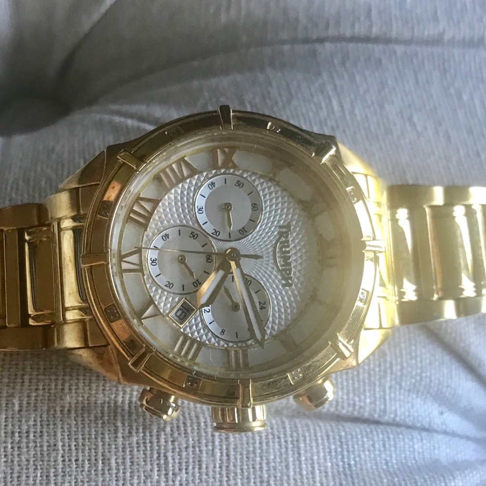 TRIUMPH GOLD WOMEN WATCH